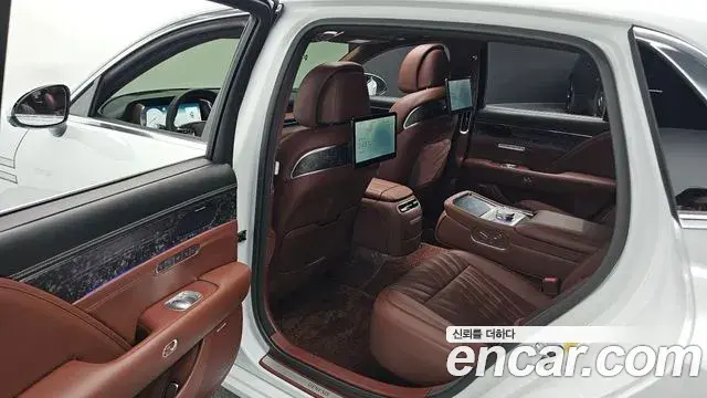 Genesis G90 2022 — Фото 12/20