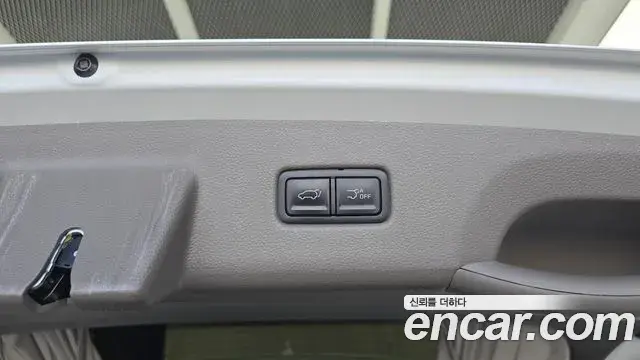Kia Carnival 2022 — Фото 16/20