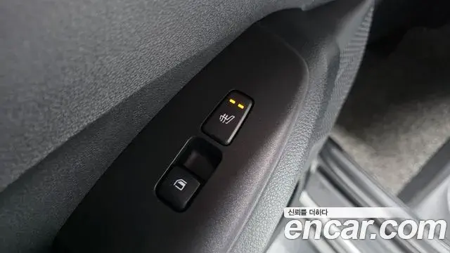 Kia Seltos 2022 — ფოტო 8/33