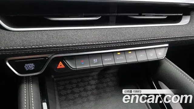 Renault Samsung Grand Koleos 2025 — Photo 16/34