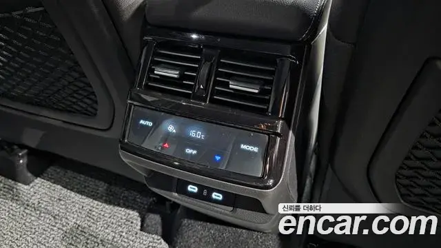 Renault Samsung Grand Koleos 2025 — Photo 5/34