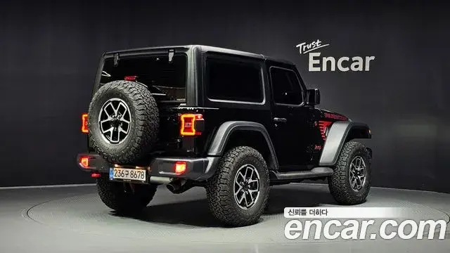 Jeep Wrangler 2025 — Фото 2/20