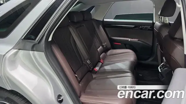 Hyundai Grandeur 2023 — Фото 11/20
