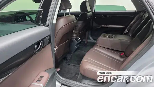 Hyundai Grandeur 2023 — Фото 12/20