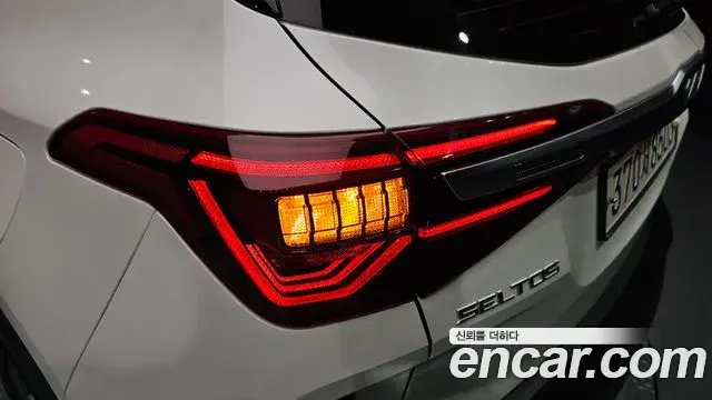 Kia Seltos 2021 — Photo 16/30
