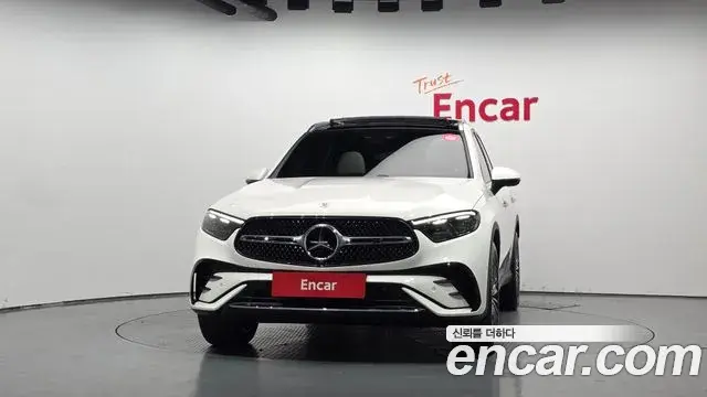Mercedes-Benz GLC-Class 2026 — Фото 3/20
