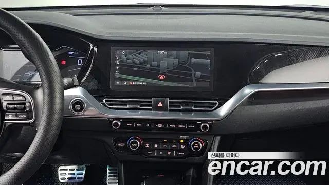 Kia Niro 2020 — Фото 13/20