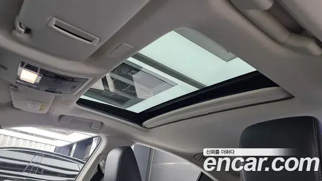 Lexus ES300h 2021 — Şəkil 12/35