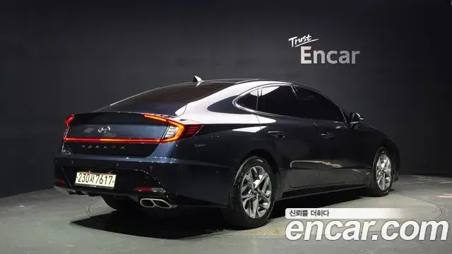Hyundai Sonata 2019 — Фото 2/20