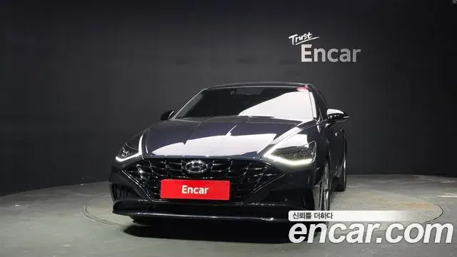 Hyundai Sonata 2019 — Фото 3/20