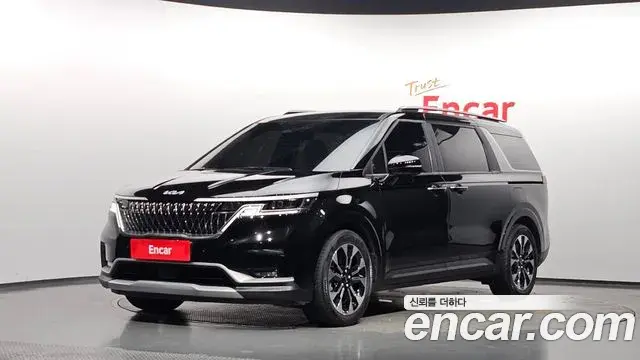 Kia Carnival 2023 — Photo 1/20