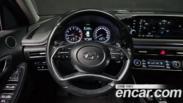 Hyundai Sonata 2022 — Фото 13/20