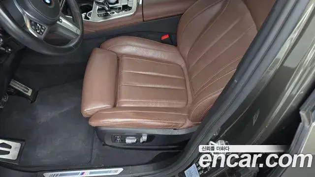 BMW X6 2021 — Фото 18/20
