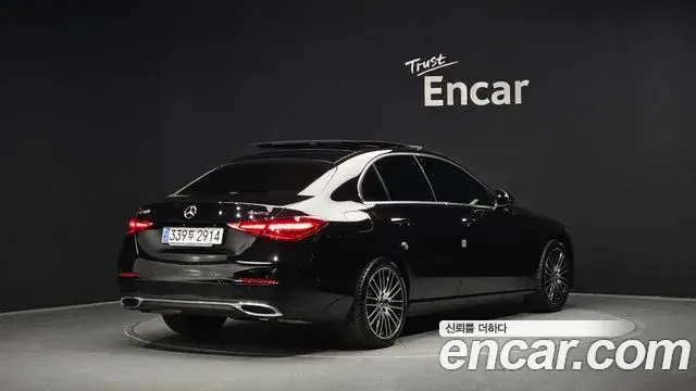 Mercedes-Benz C-Class 2024 — Фото 2/20