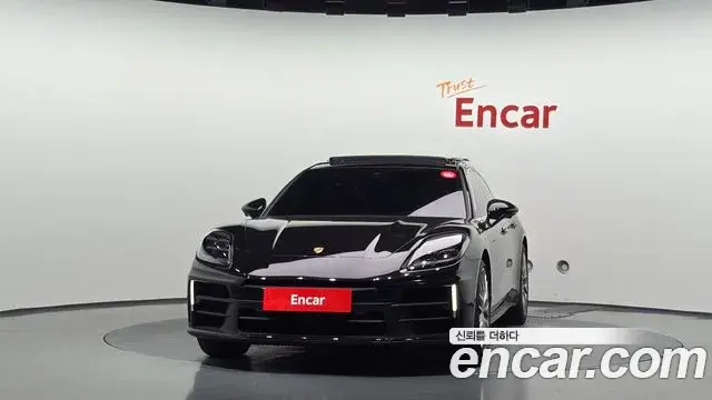 Porsche Panamera 2024 — Şəkil 27/38