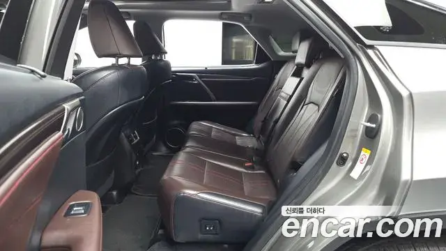 Lexus RX450h 2019 — Photo 4/37