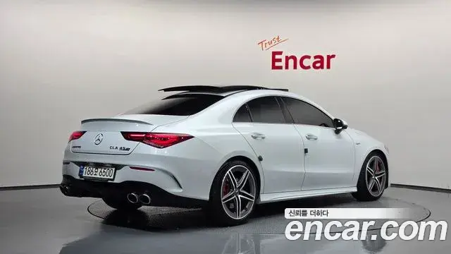 Mercedes-Benz CLA-Class 2021 — Photo 2/20