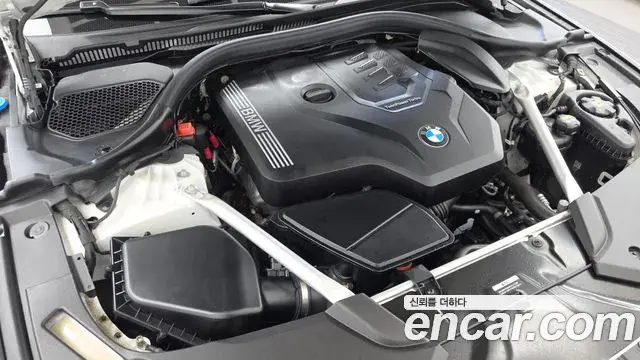 BMW 5 Series 2022 — ფოტო 6/20