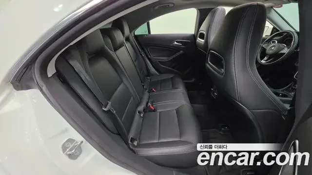 Mercedes-Benz CLA-Class 2018 — Фото 19/20