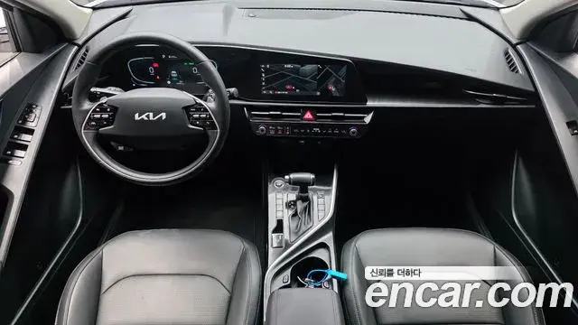 Kia Niro 2022 — Фото 7/20