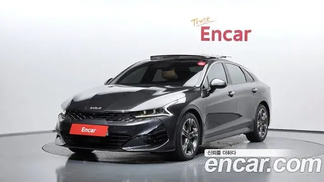 Kia K5 2021 — ფოტო 27/37