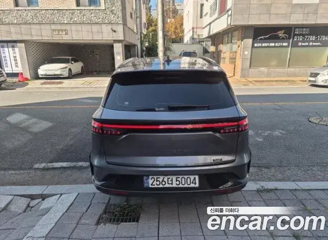 Renault Samsung Grand Koleos 2024 — Фото 1/2