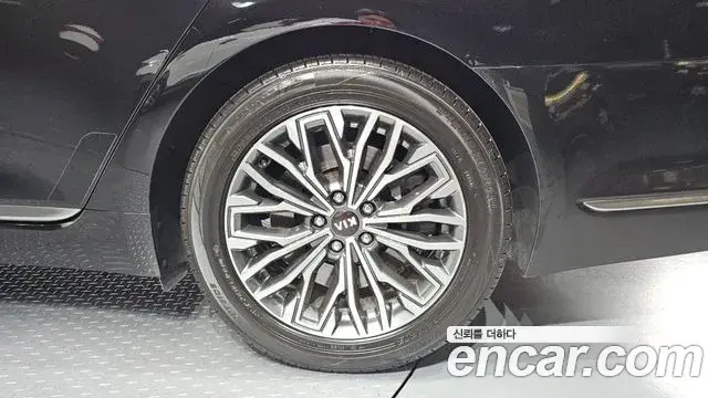 Kia The K9 2018 — Şəkil 20/30