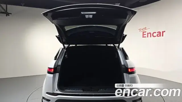 Land Rover Range Rover Evoque 2023 — Photo 13/20