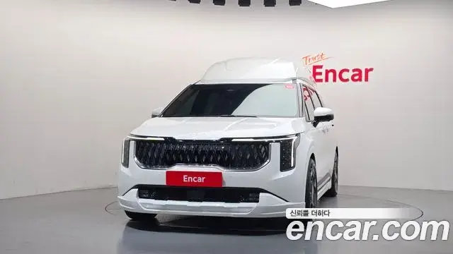 Kia Carnival 2024 — ფოტო 11/37