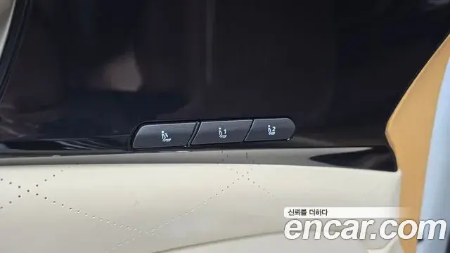 Kia Carnival 2024 — ფოტო 28/37