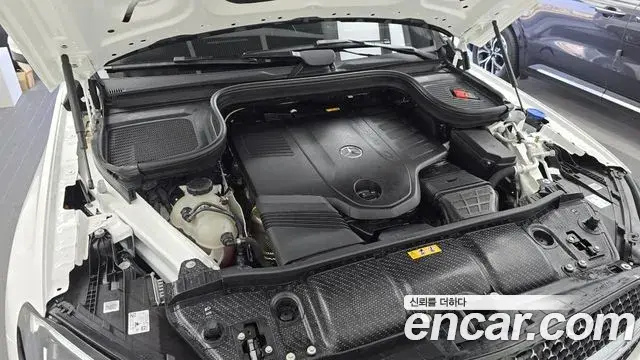 Mercedes-Benz GLE-Class 2025 — Фото 6/20