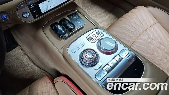Genesis G90 2023 — Фото 9/20