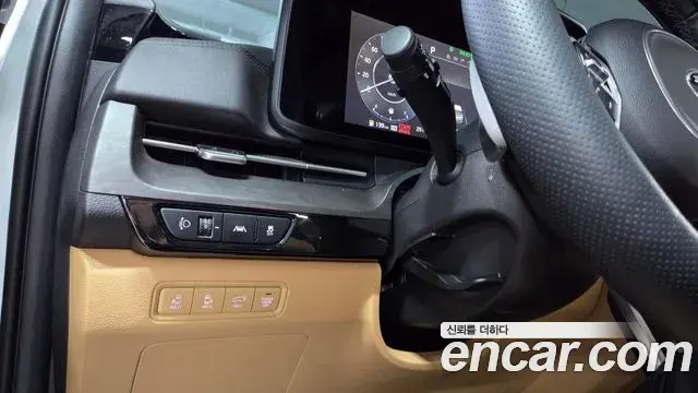 Kia Carnival 2021 — Фото 14/20