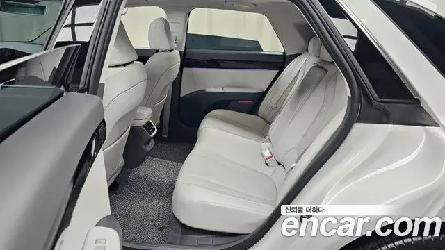 Hyundai Grandeur 2025 — Фото 17/20