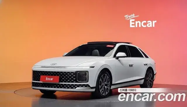 Hyundai Grandeur 2025 — Фото 1/20
