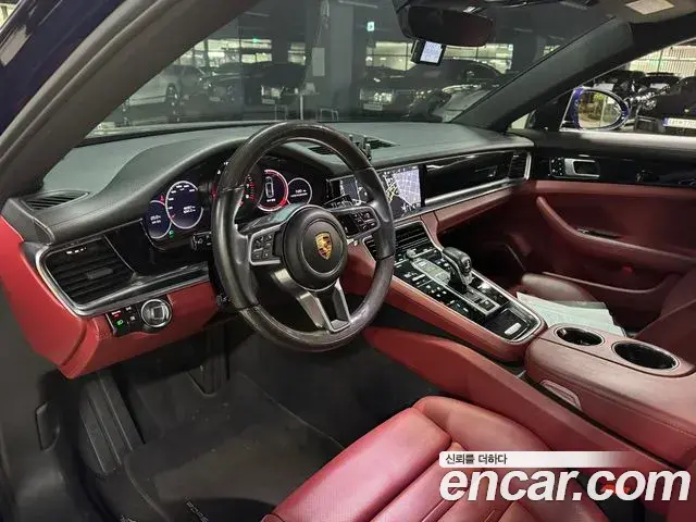 Porsche Panamera 2020 — Фото 10/13