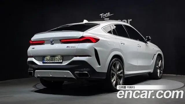 BMW X6 2023 — Photo 2/20