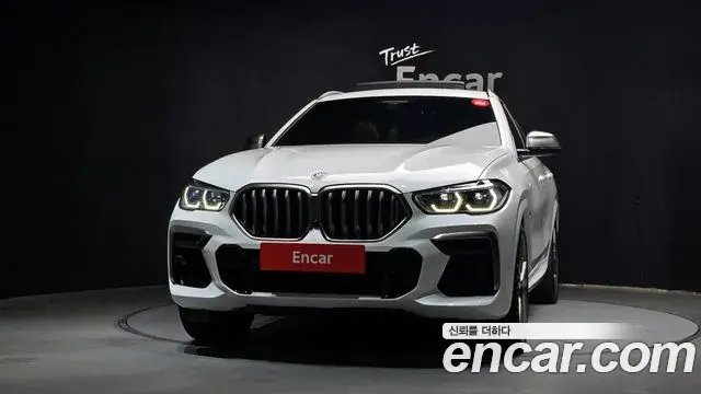 BMW X6 2023 — Photo 3/20