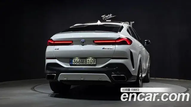 BMW X6 2023 — Photo 4/20