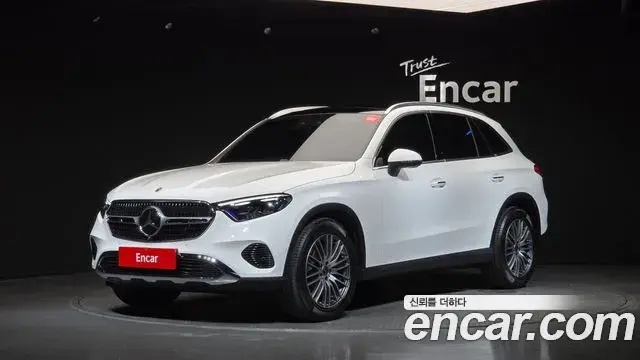 Mercedes-Benz GLC-Class 2026 — Фото 1/20