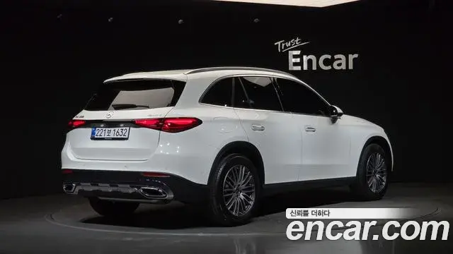 Mercedes-Benz GLC-Class 2026 — Фото 2/20