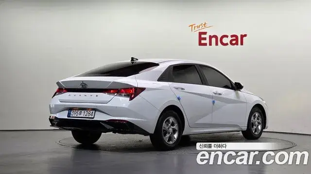 Hyundai Avante 2020 — Фото 2/20