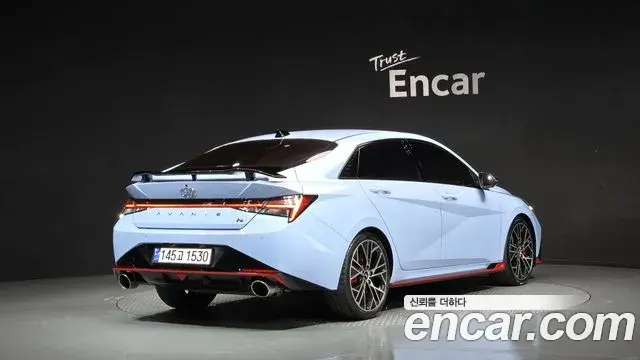 Hyundai Avante 2022 — Фото 1/20