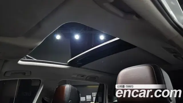 Volkswagen Tiguan Allspace 2023 — Фото 17/20