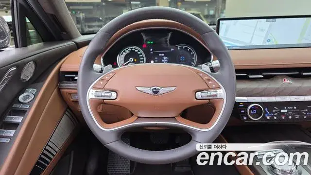 Genesis Electrified G80 2023 — Photo 13/20