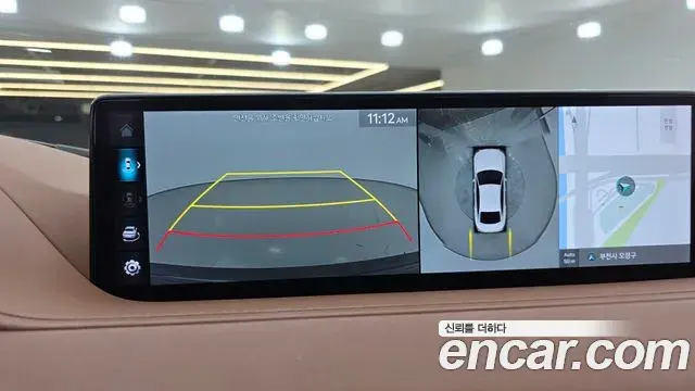 Genesis Electrified G80 2023 — Photo 15/20