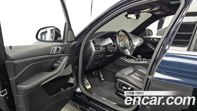BMW X5 2021 — Фото 10/20