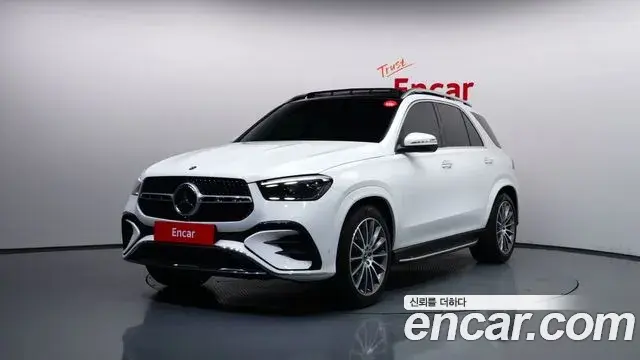 Mercedes-Benz GLE-Class 2024 — Фото 1/20