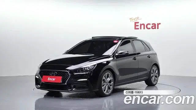 Hyundai i30 2020 — Фото 1/20