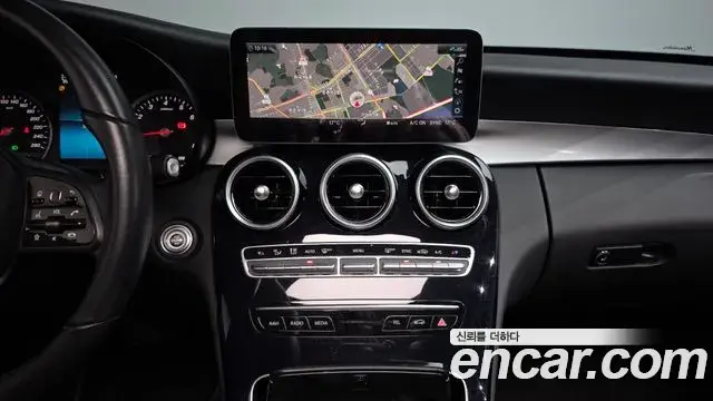 Mercedes-Benz C-Class 2020 — Фото 14/20